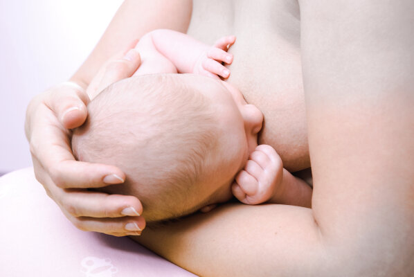 Everything you need to know about breastfeeding latch and positioning - Everything you need to know about breastfeeding latch and positioning