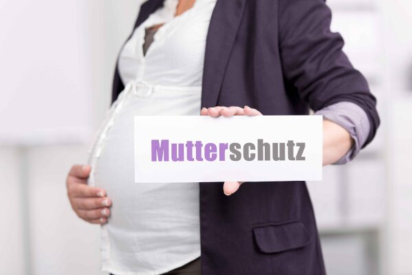 Mutterschutzgesetz und Stillen: Was gilt für stillende Mamas am Arbeitsplatz? - Mutterschutzgesetz und Stillen | Livella.de